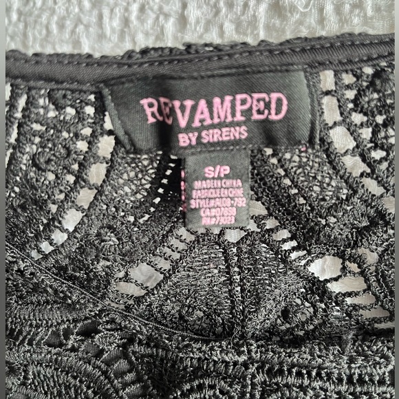 Revamped Black Crochet Lace Short Sleeve Top Fairy Grunge Festival Boho Size S - Picture 8 of 11
